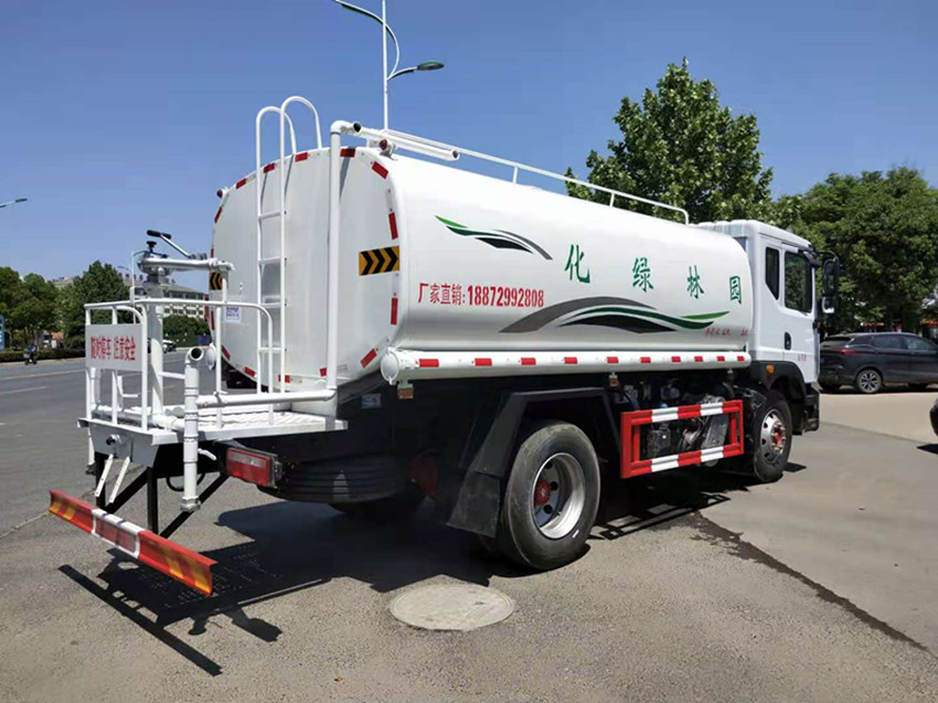 12��D9���C(j��)230�R����ˮ܇-�|�L(f��ng)D9��ˮ܇�r��-����ӯͨ