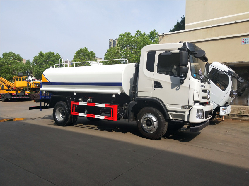 �����О�ˮ܇�N���������О�ˮ܇�S���N���������О�ˮ܇�S��ֱ�N��؛������