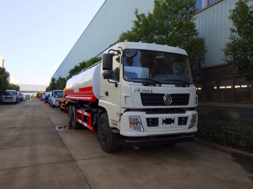 20����ˮ܇�r�񣬖|�L20����ˮ܇�r���r���|�L20����ˮ܇�S��ֱ�N