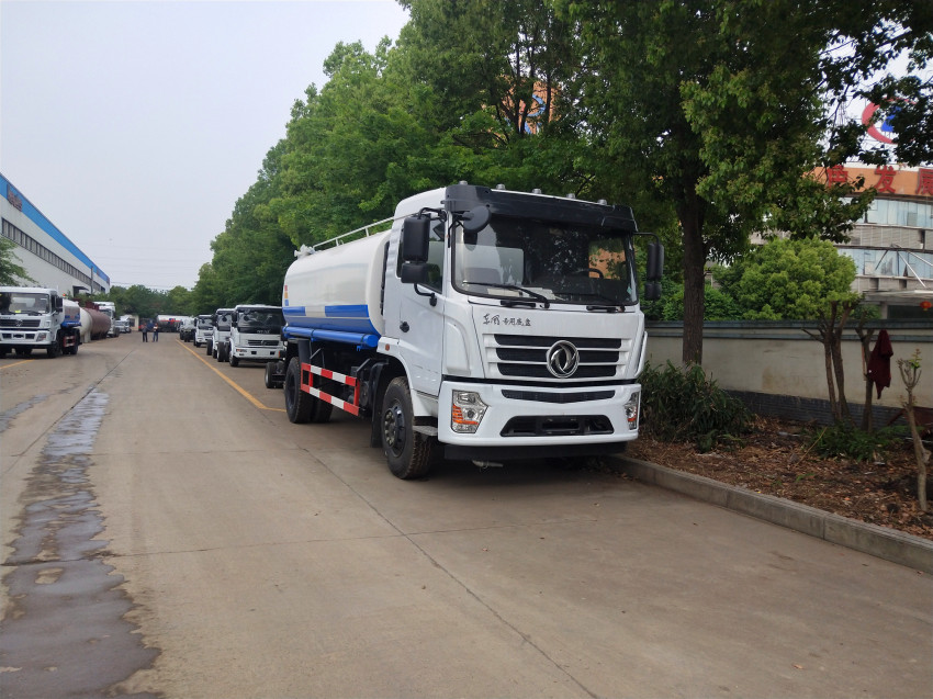 �|�L(f��ng)����12����ˮ܇-12����ˮ܇�r���r-�����������F(tu��n)