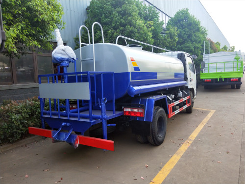 С�ͳ�����ˮ܇�����X-����С�ͳ�����ˮ܇�����u��