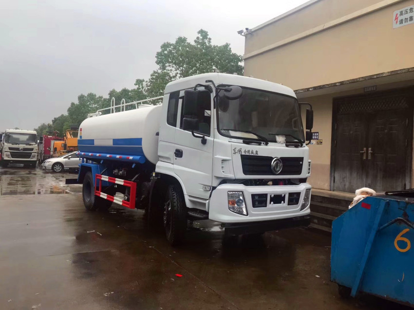 �����|�L������12����ˮ܇-�����I�r����٬F(xi��n)܇���ۃr��(y��u)��