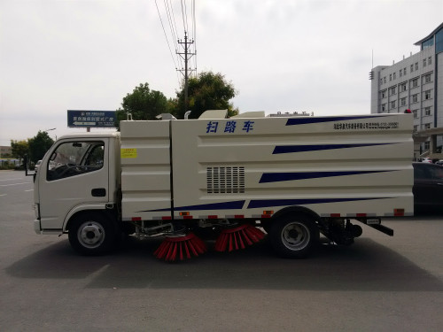 道路清掃車 道路清掃車