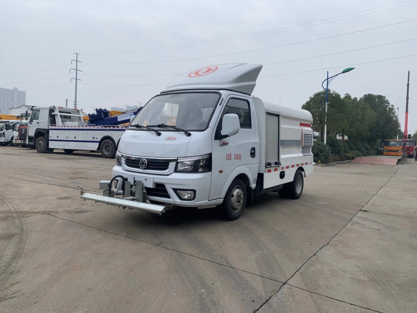 �|�L(f��ng)С�͸߉���ϴ܇-�|�L(f��ng)С�����е���ˮ܇