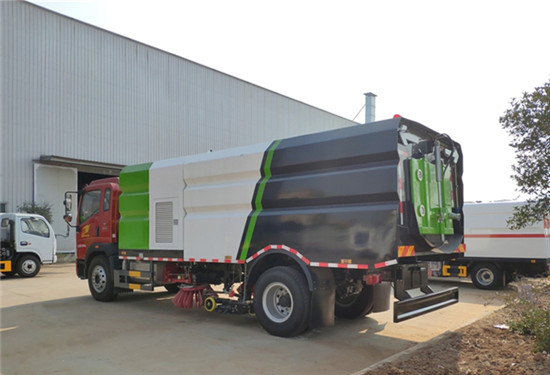 國六16方重汽豪沃洗掃車 國六16方重汽豪沃洗掃車